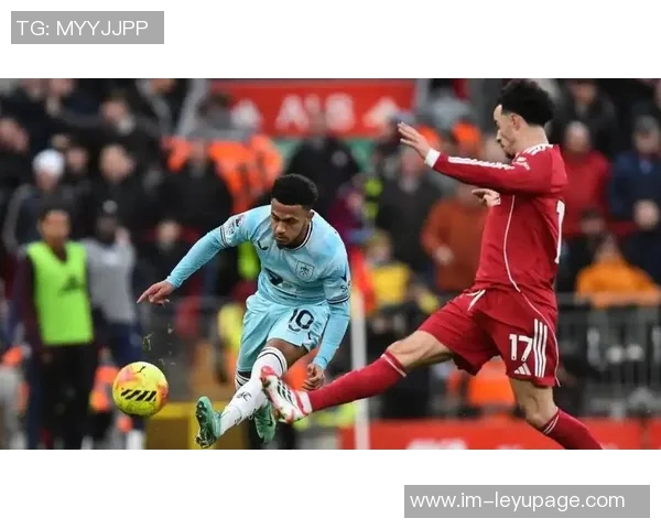 本赛季英超中场球权争夺战安德森领衔B费索博紧随其后