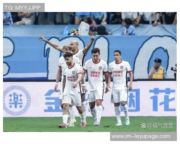 亚冠蓉城对阵神户首发阵容公布韦世豪费利佩领衔出战周定洋胡荷韬亮相